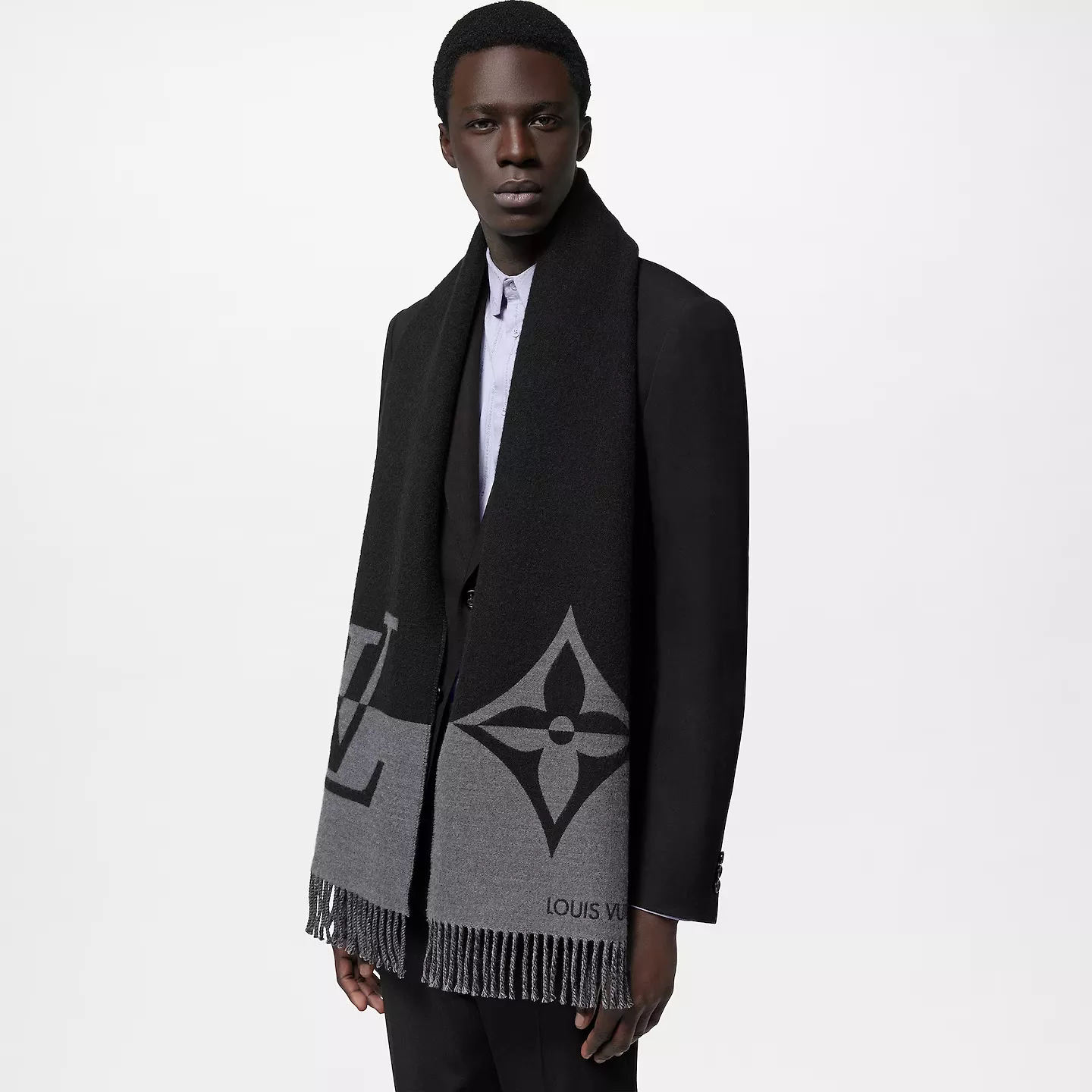 Cheap LF Louis Vuitton Black M79097 Graphic Dual Scarf 0115